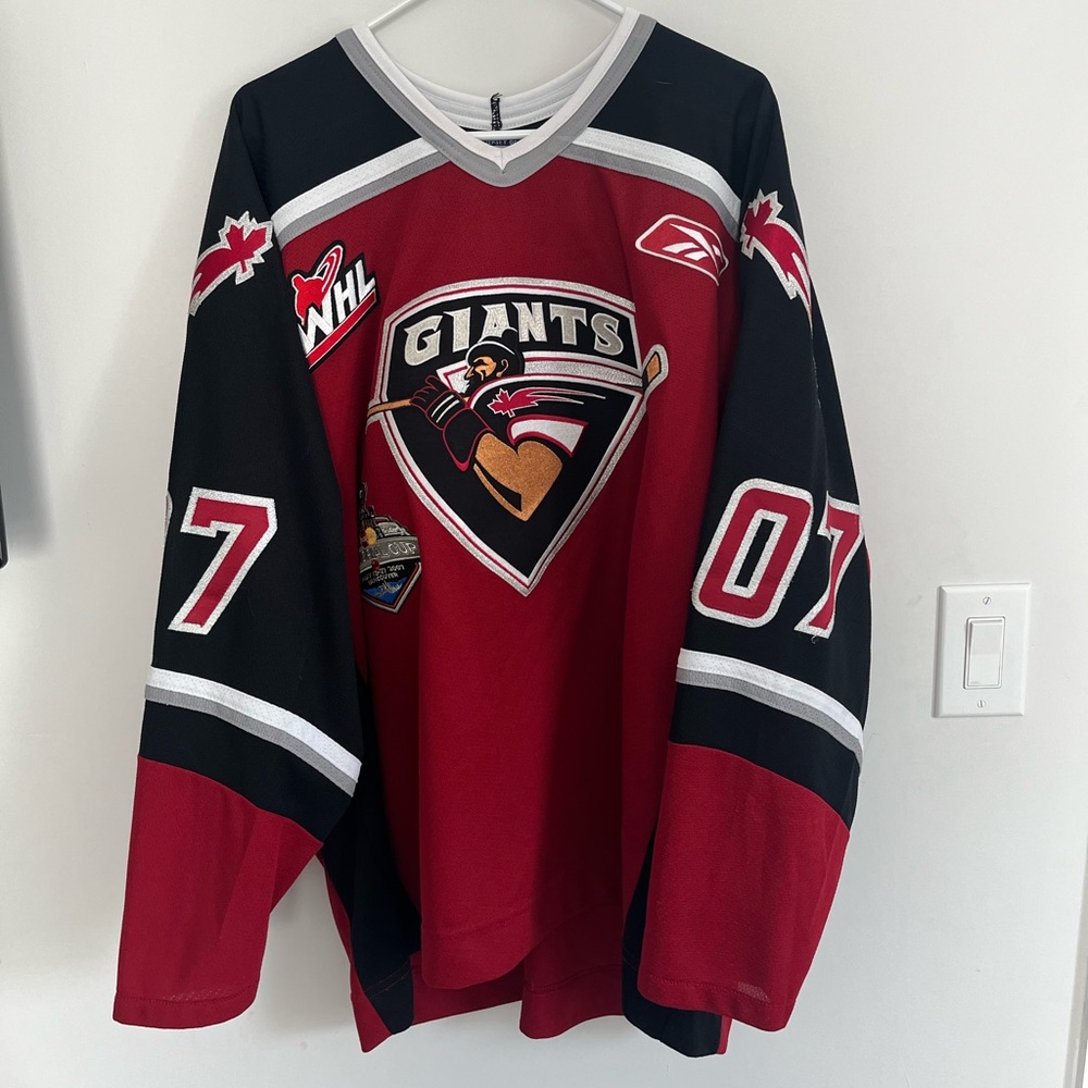 Reebok Vancouver Giants ‘07 Memorial Cup Jersey